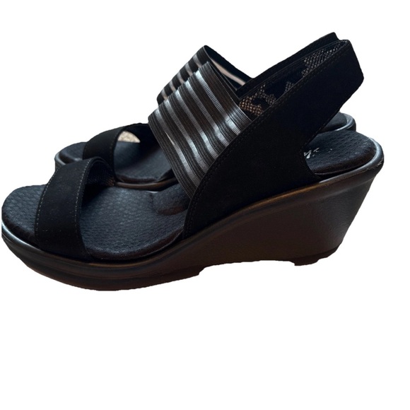 Skechers Black Women's Sandals - Picture 2 of 5